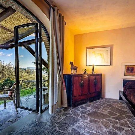 La Paggeria Bed & Breakfast 3*